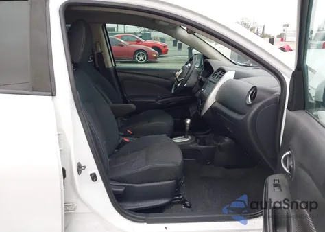 2019 Nissan Versa 1.6 Sv z USA, uszkodzony, nr VIN 3N1CN7AP3KL852807